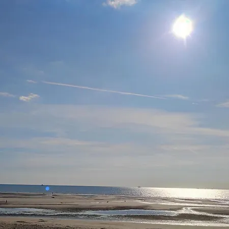 Maison De Plain-pied Avec Cour Privee, Proche De La Plage, Ideale Pour Familles, Cote D'opale. - Fr-1-376-108 Vakantiehuis